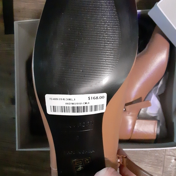 Oak and fort - Picture 2 of 5